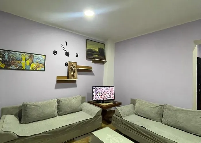 Me Gusta Apartments